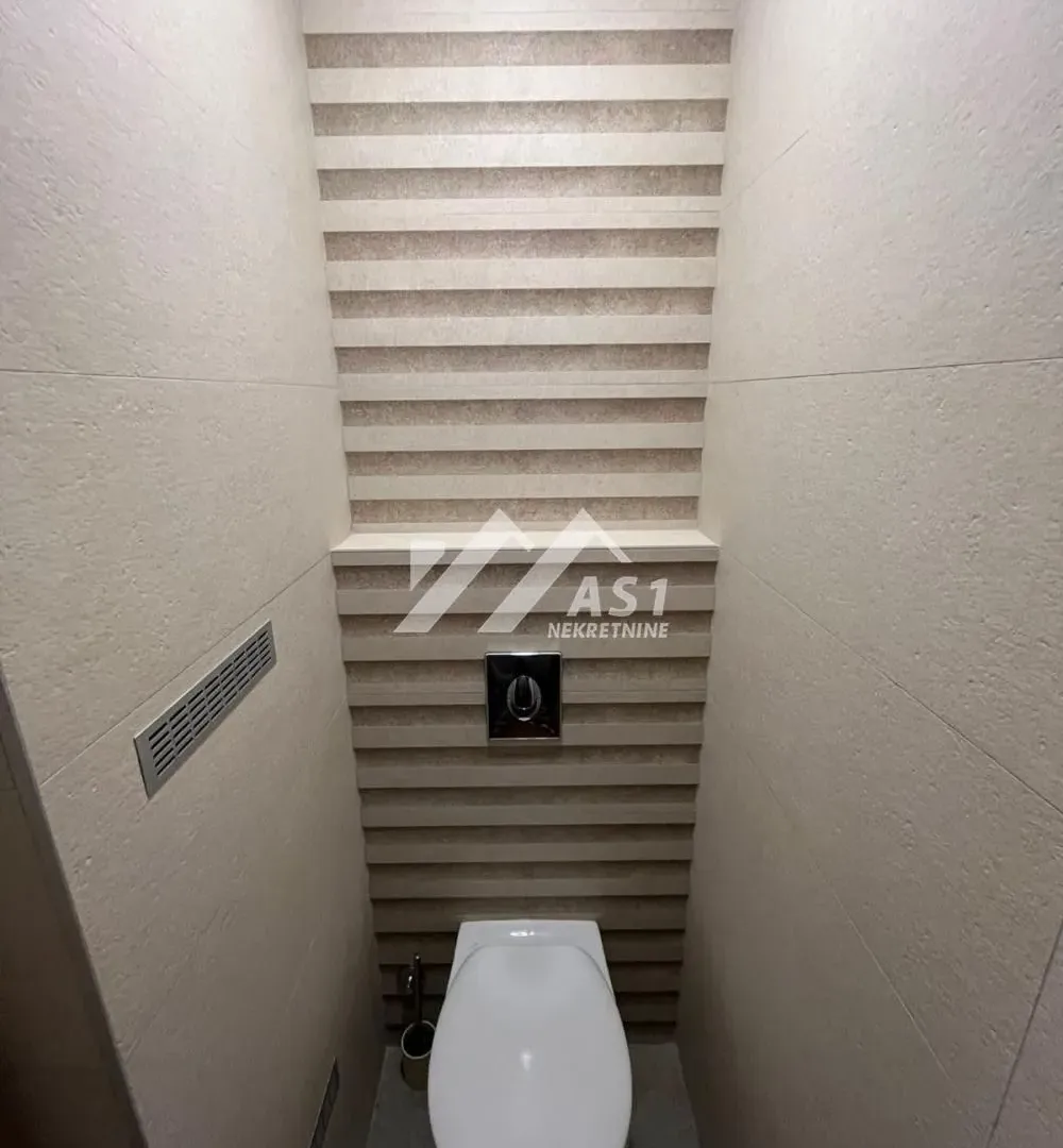 Rent, office space, 280m², Novi Sad Sve Podlokacije, Novi Sad