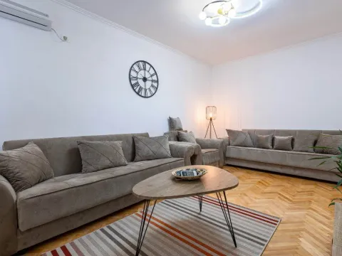 Prodaja, dvosoban stan, 70m², Podgorica, Crna Gora - image 24