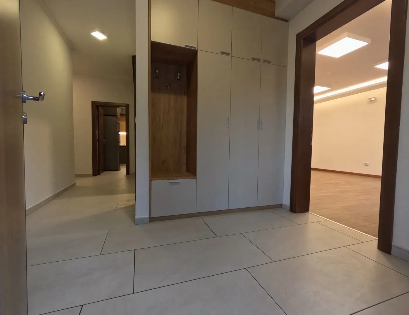 Rent, house, 160m², Dalmatinska ulica, Podgorica