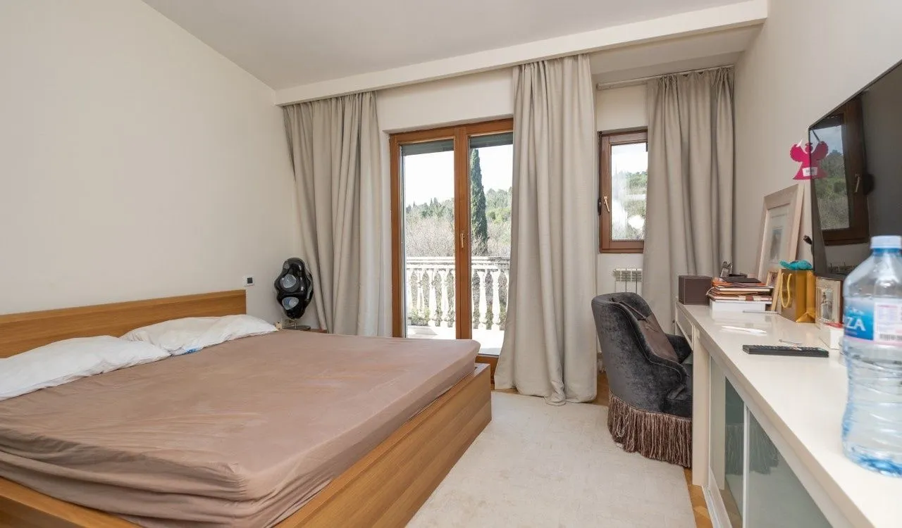 Rent, three bedroom apartment, 122m², Gorica C, Podgorica