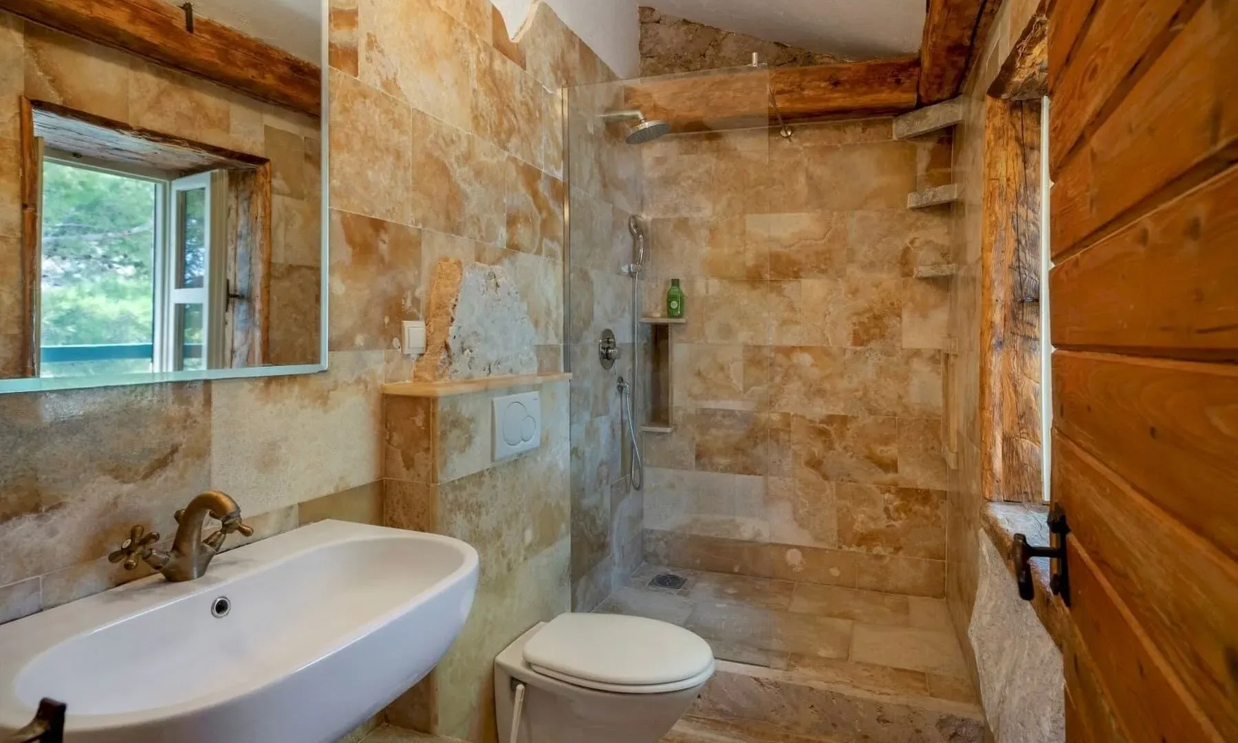 Sale, house, 200m², Reževići, Budva