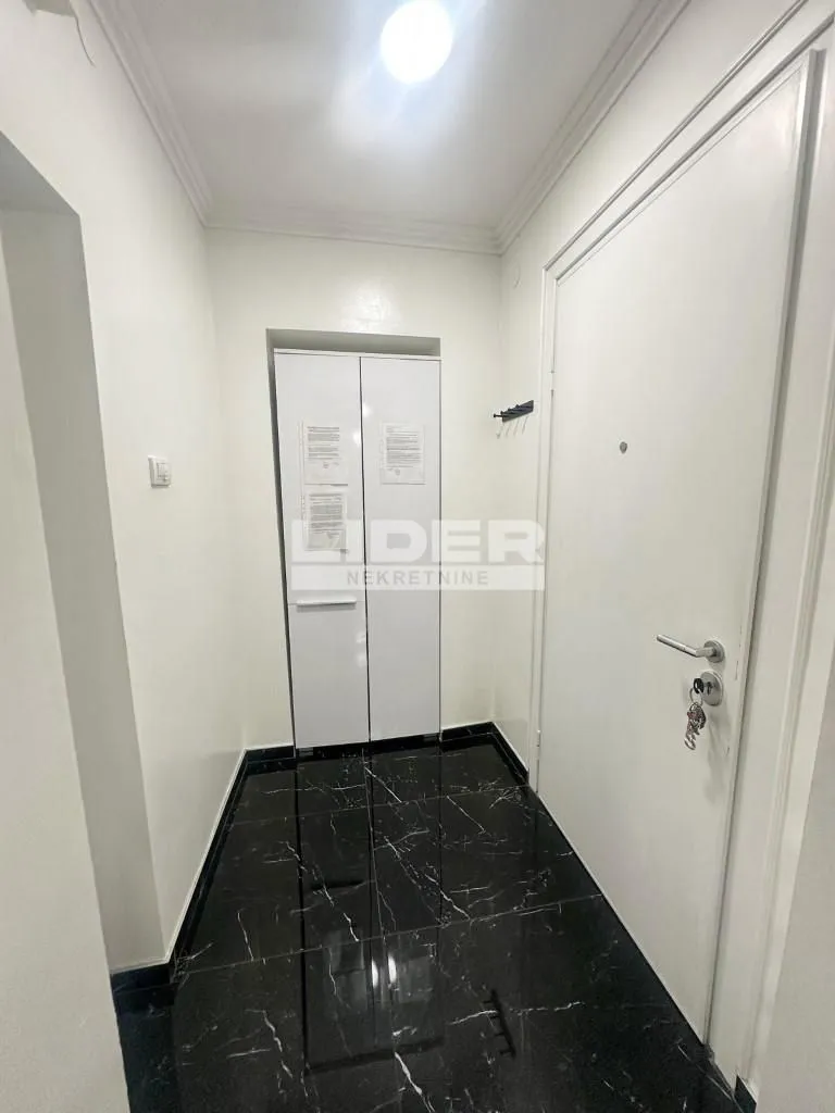 Sale, two bedroom apartment, 50m², Skadarlija, Beograd