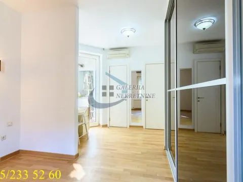 Prodaja, četvorosoban stan, 105m², Vračar Sve Podlokacije, Beograd - image 12