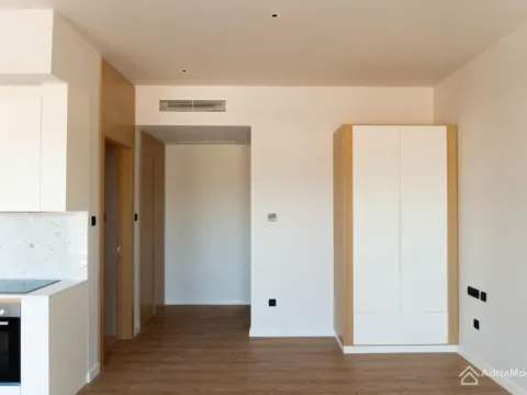 Prodaja, garsonjera, 62m², Tivat, Crna Gora - image 9