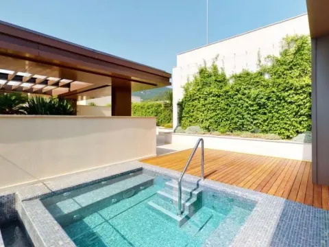 Prodaja, stan, 566m², Porto Montenegro, Tivat - image 2