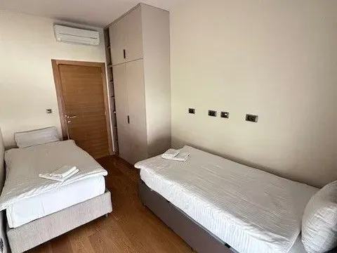 Izdavanje, dvosoban stan, 95m², Podgorica, Crna Gora - image 9