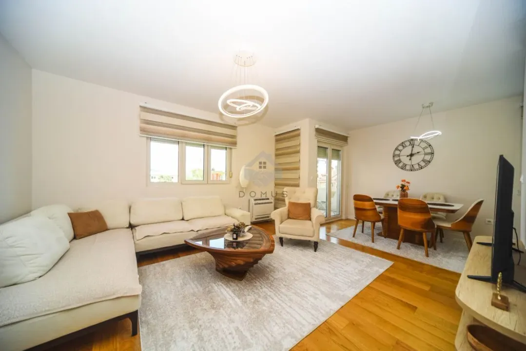 Rent, three bedroom apartment, 100m², Central Point, Podgorica