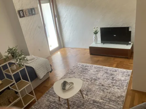 Rent, studio apartment, 37m², Preko Morače, Podgorica - image 5