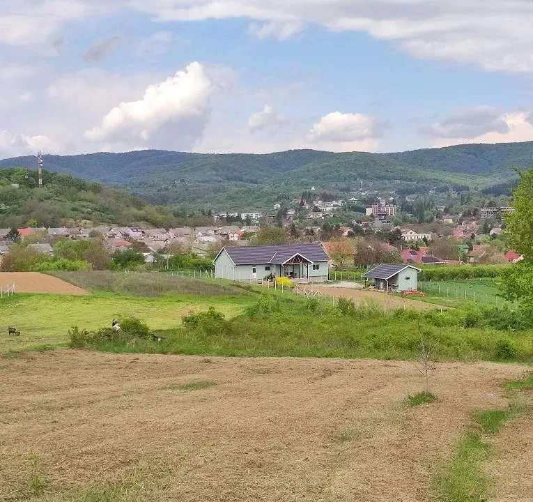 Sale, land lot, 1927m², Irig, Srbija
