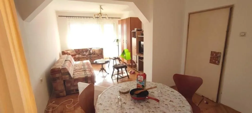 Prodaja, trosoban stan, 95m², Pantelej, Niš