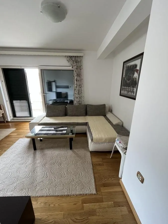 Sale, one bedroom apartment, 44m², Petrovac, Budva