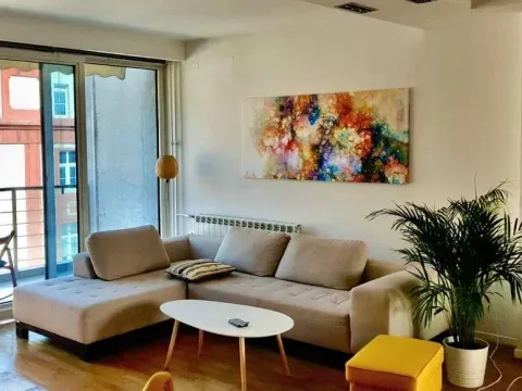 Prodaja, četvorosoban stan, 106m², Vračar, Šid - image 4