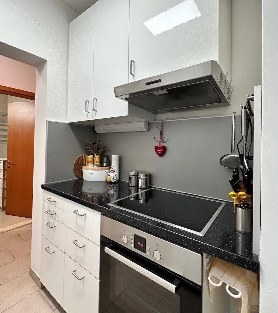 Sale, apartment, 44m², Podkošljun, Budva