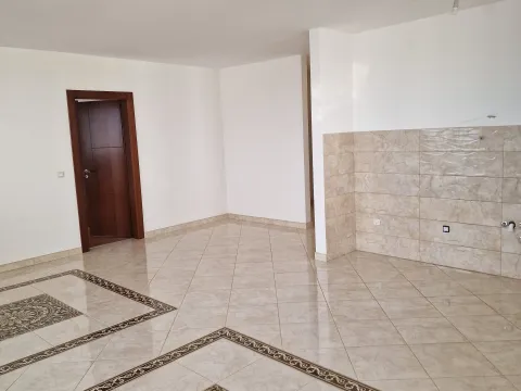 Prodaja, dvosoban stan, 120m², Bečići, Budva - image 6