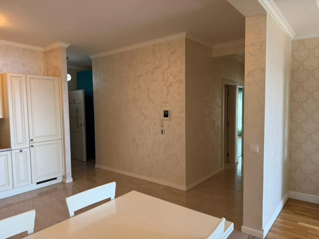 Sale, three bedroom apartment, 115m², Bečići, Budva