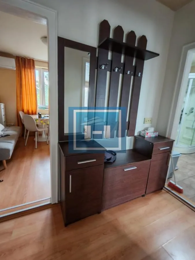 Izdavanje, dvosoban stan, 57m², Branko Krsmanović, Paraćin