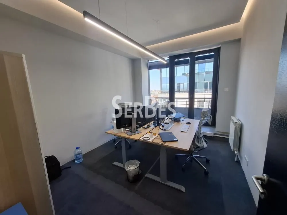 Rent, office space, 153m², Bulevar Oslobodjenja, Novi Sad Sve Podlokacije