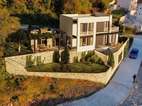 Prodaja, kuća, 210m², Prijevor, Budva - image 4