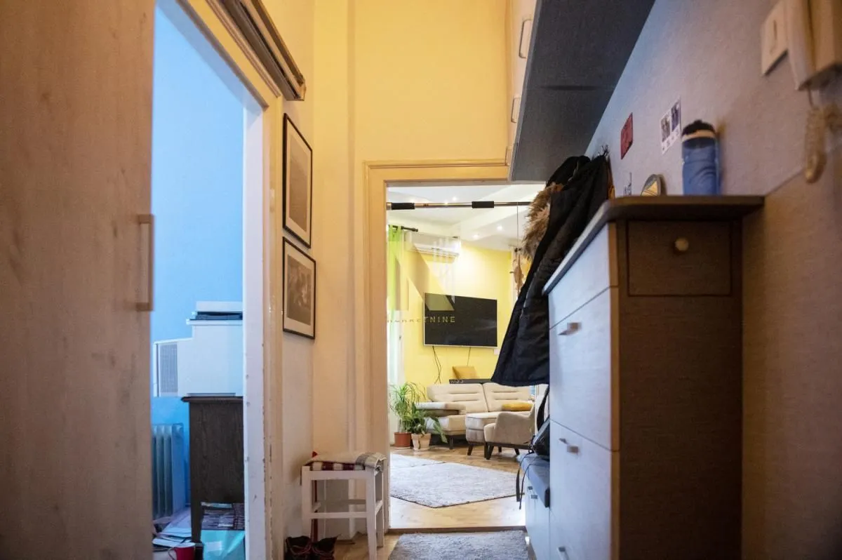 Prodaja, dvosoban stan, 62m², Stari grad, Novi Sad