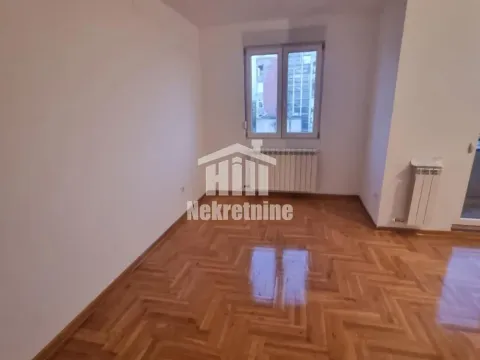 Prodaja, jednosoban stan, 43m², Zemun Cara Dušana, Zemun Sve Podlokacije - image 3