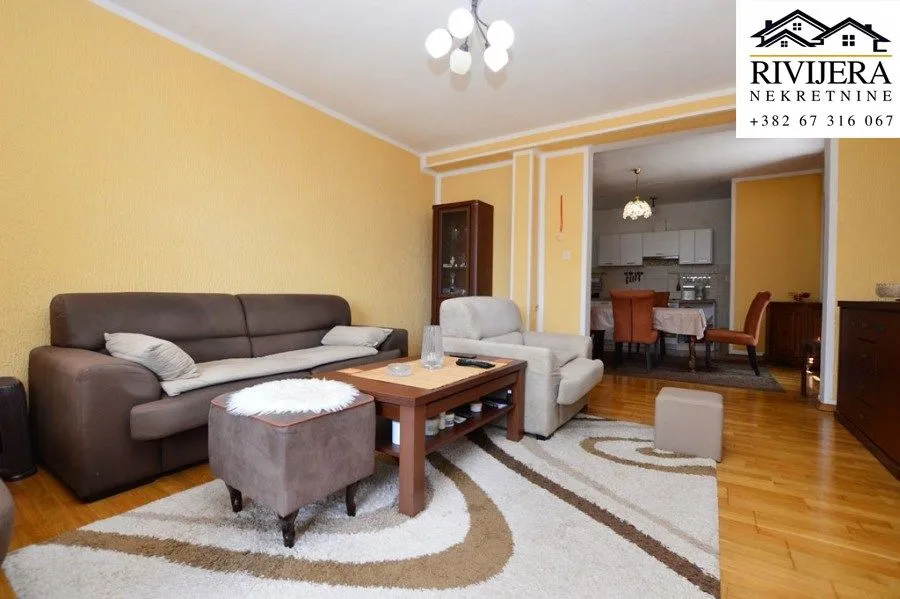 Prodaja, kuća, 290m², Herceg Novi, Crna Gora