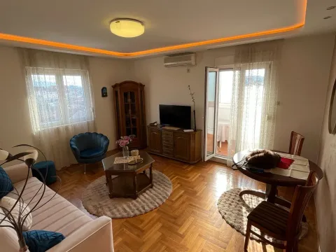 Izdavanje, jednosoban stan, 50m², Zabjelo, Podgorica - image 3