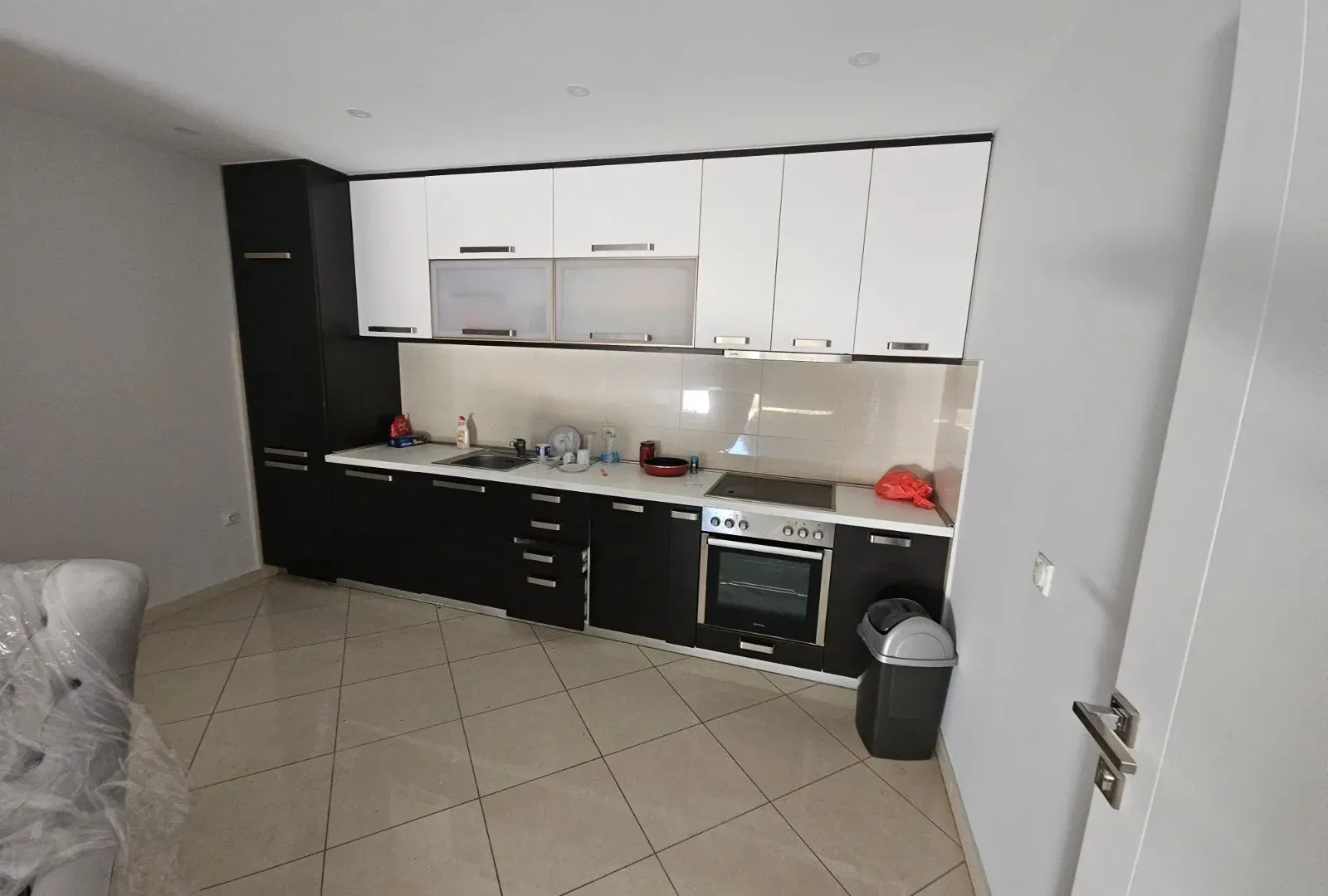 Prodaja, jednosoban stan, 85m², Pinješ, Ulcinj
