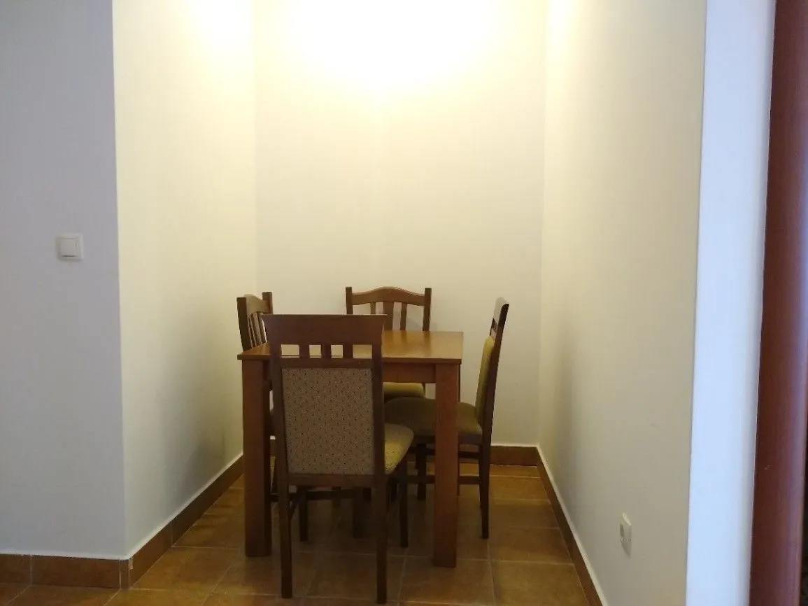 Rent, one bedroom apartment, 39m², Sveti Stasije, Kotor