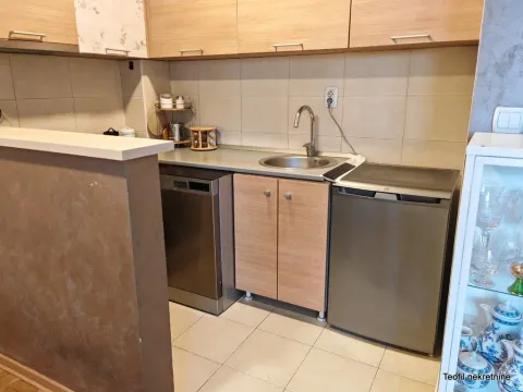 Sale, one bedroom apartment, 34m², Severni Bulevar, Zvezdara Sve Podlokacije - image 5