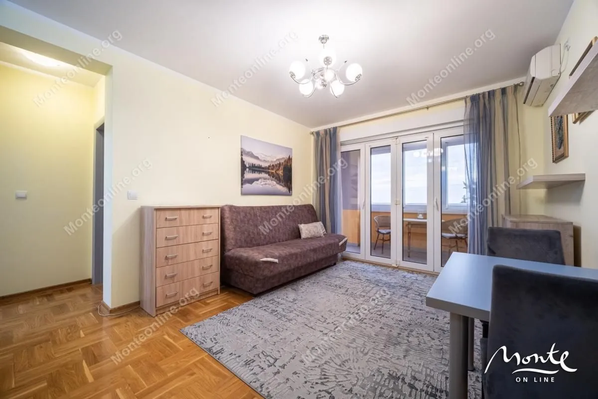 Prodaja, dvosoban stan, 55m², Bečići, Budva