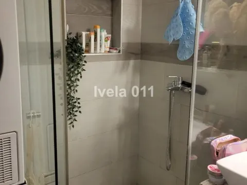 Prodaja, trosoban stan, 83m², Uciteljsko Naselje, Zvezdara Sve Podlokacije - image 9