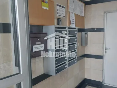 Rent, two bedroom apartment, 42m², Čukarička Padina, Beograd - image 10