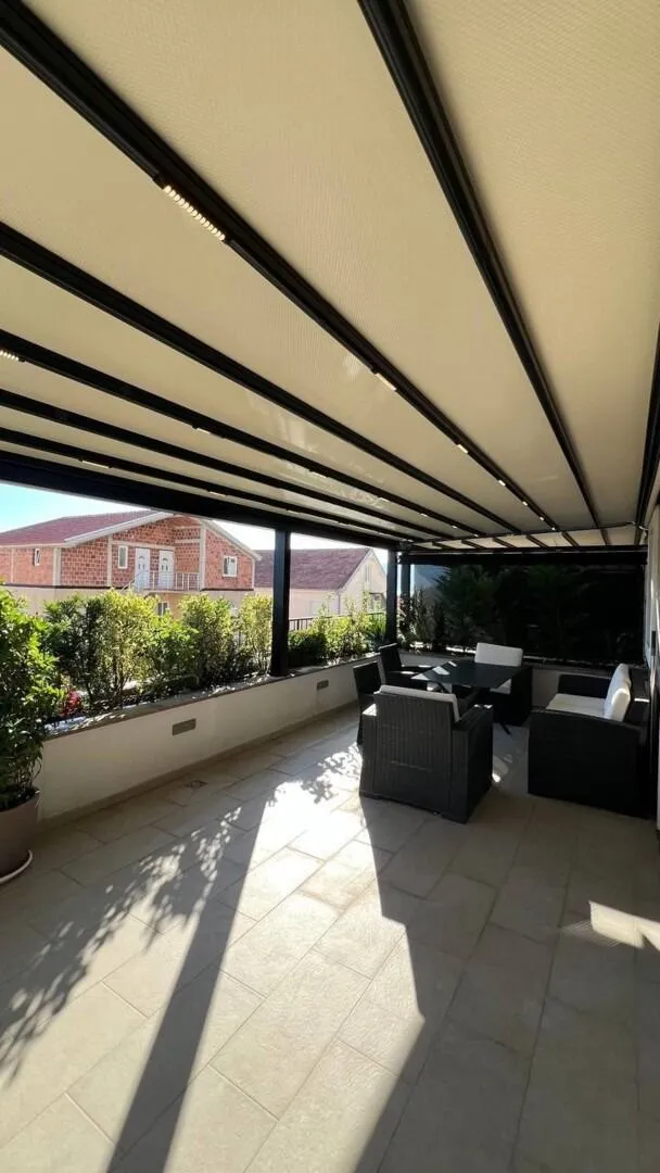 Prodaja, dvosoban stan, 68m², Kava, Tivat