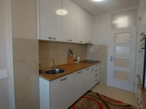 Prodaja, trosoban stan, 91m², Centar, Nikšić - image 3