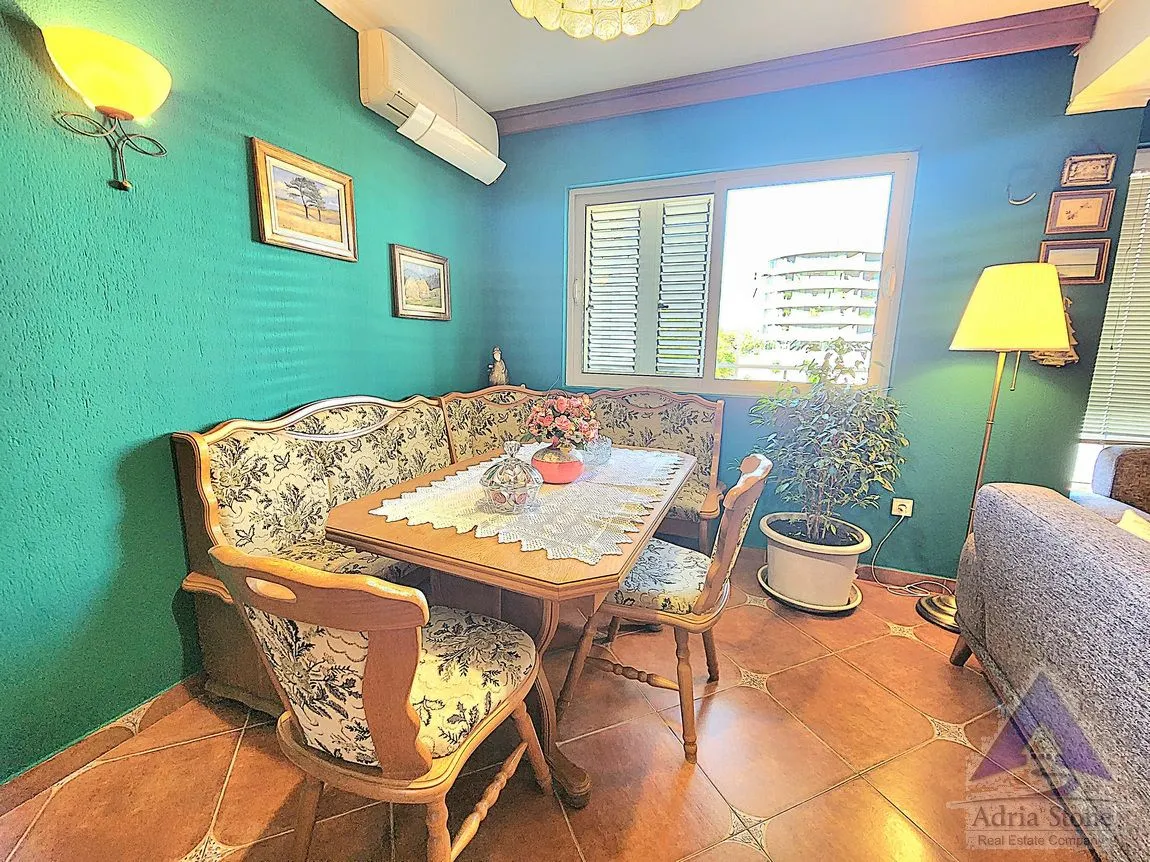 Prodaja, trosoban stan, 83m², Gospoština, Budva