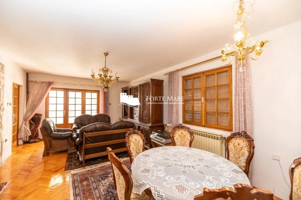 Prodaja, kuća, 387m², Igalo, Herceg Novi
