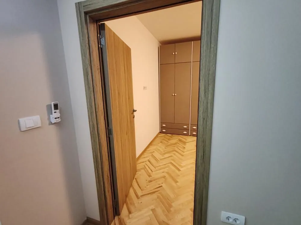 Prodaja, dvosoban stan, 59m², Centar, Vrnjačka Banja