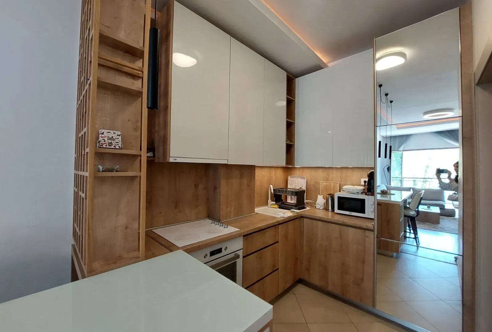 Rent, one bedroom apartment, 57m², Dobrota, Kotor