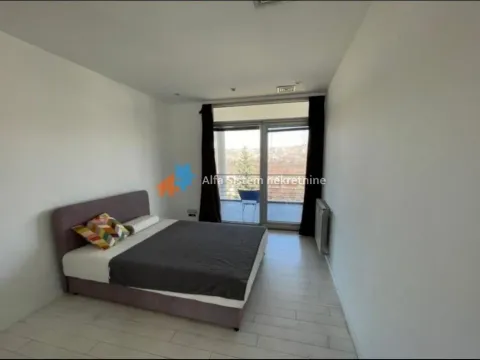 Izdavanje, kuća, 560m², Veliki Mokri Lug, Zvezdara Sve Podlokacije - image 28