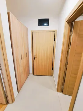 Rent, one bedroom apartment, 49m², City Kvart, Podgorica - image 6