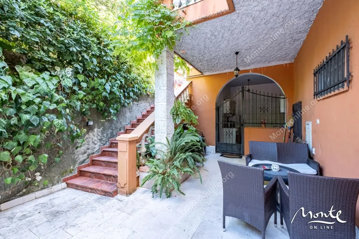 Sale, house, 112m², Risan, Kotor