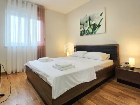 Rent, one bedroom apartment, 47m², City Kej, Podgorica - image 6