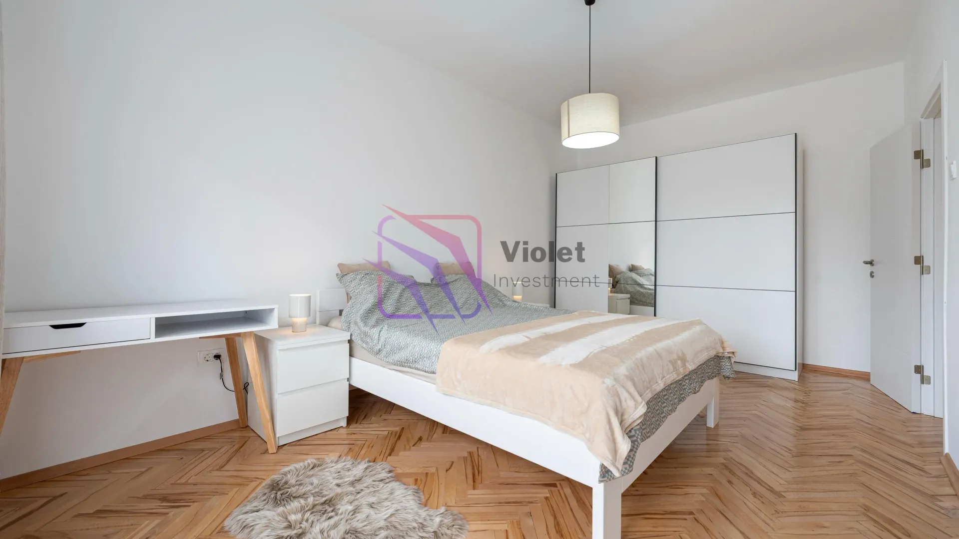 Izdavanje, trosoban stan, 100m², Dalmatinska ulica, Podgorica