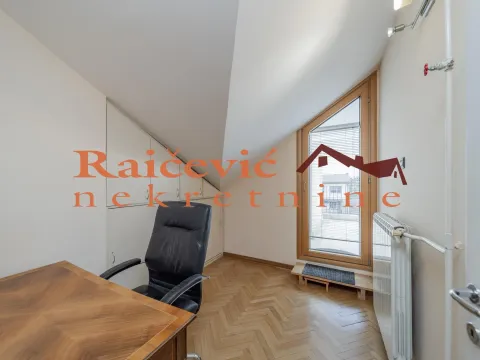 Izdavanje, trosoban stan, 83m², Stari Grad, Beograd - image 18