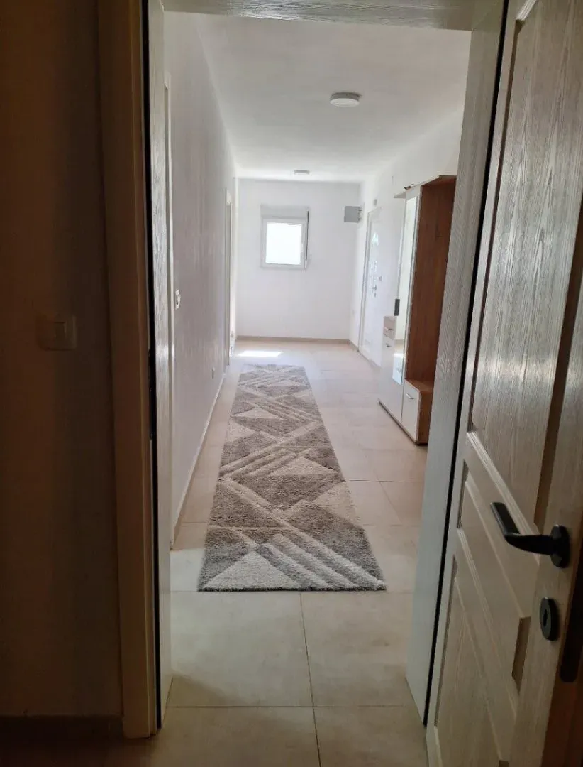 Rent, house, 170m², Cijevna, Podgorica