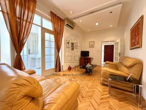 Rent, one bedroom apartment, 70m², Centar, Podgorica - image 2