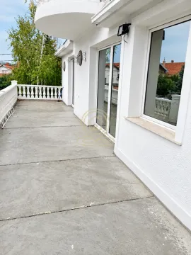 Rent, house, 360m², Zvezdara Sve Podlokacije, Beograd - image 5