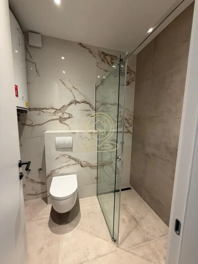 Rent, office space, 90m², Lekino Brdo, Voždovac Sve Podlokacije