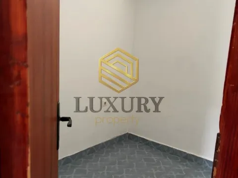 Izdavanje, jednosoban stan, 50m², Masline, Podgorica - image 4