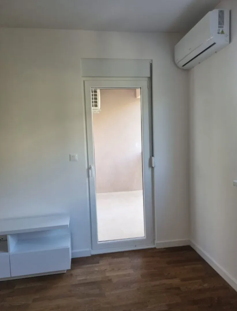 Rent, one bedroom apartment, 46m², Stari Aerodrom, Podgorica